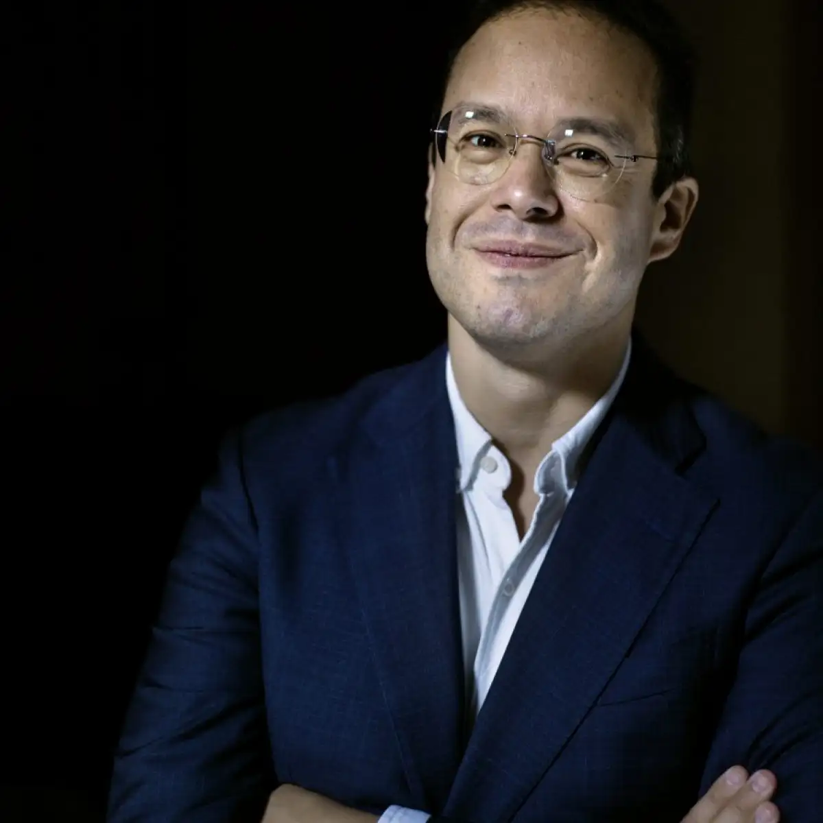 Portrait of Leonardo García-Alarcón